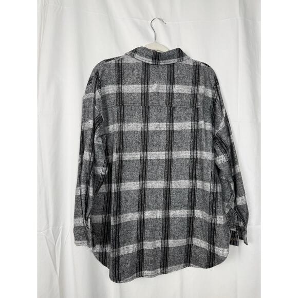 Butter Melon Womens Plaid High-Low Button Down Top Sm Gray Black Flannel Shacket - Picture 6 of 8